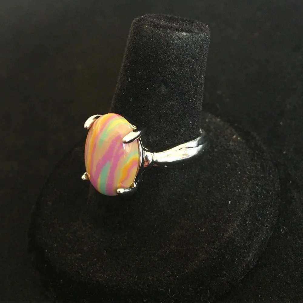 Colorful and Bright Stiped Stone Fashion Ring